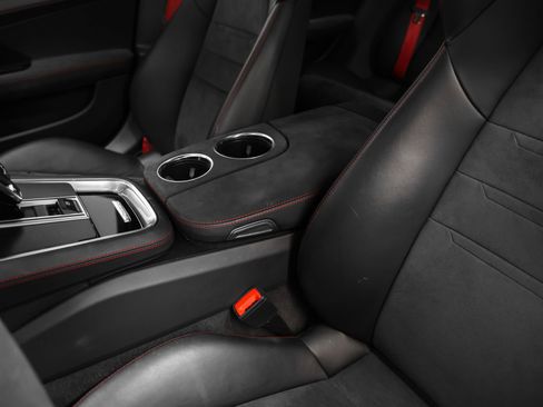 Certified 2023 Porsche Panamera GTS w/ Premium Package AWD/4WD image 39