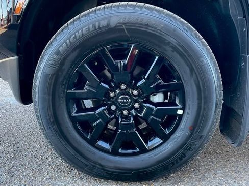 New 2026 Nissan Frontier SV w/ Tow Package AWD/4WD image 33