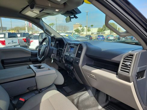 Used 2022 Ford F350 XL w/ Power Equipment Group image 28