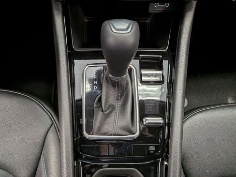 New 2026 Jeep Compass Limited image 15