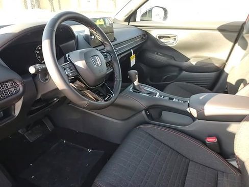 New 2026 Honda HR-V Sport image 9