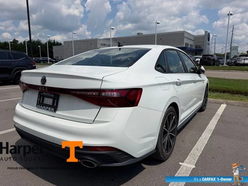 Used 2025 Volkswagen Jetta GLI Autobahn FWD image 5