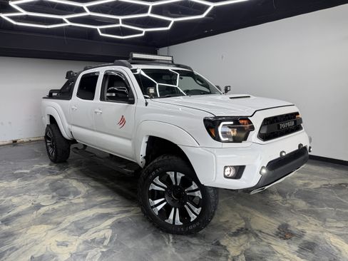 Used 2014 Toyota Tacoma 4x4 Double Cab image 6