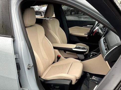 Used 2024 BMW X2 M35i image 10