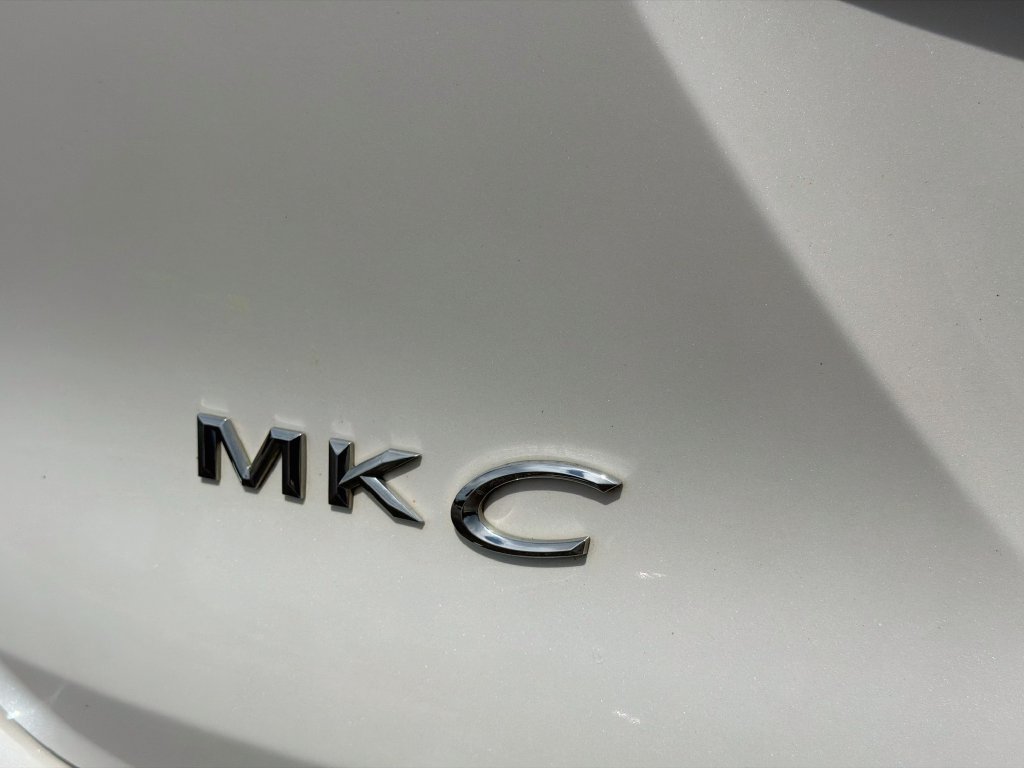 Used 2019 Lincoln MKC Reserve w/ MKC Climate Package AWD/4WD image 11