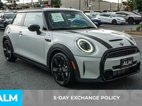 Used 2024 MINI Cooper S FWD image 3