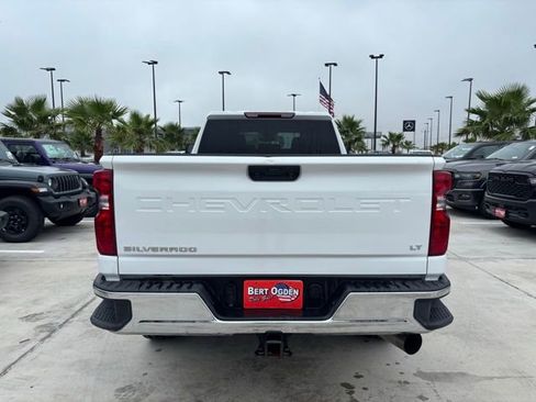 Used 2025 Chevrolet Silverado 2500 LT w/ Convenience Package AWD/4WD image 5