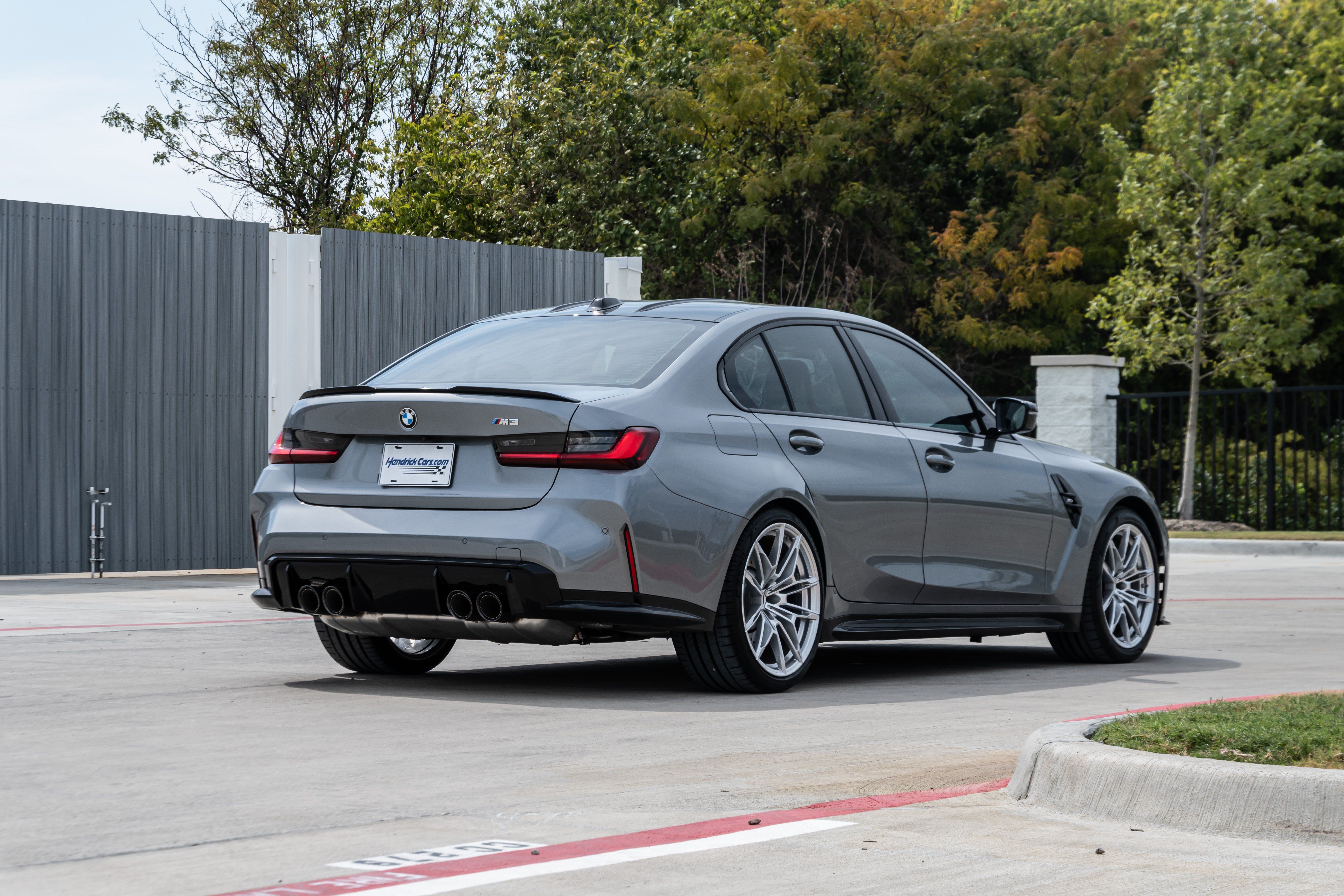 Used 2025 BMW M3 w/ Executive Package RWD image 8