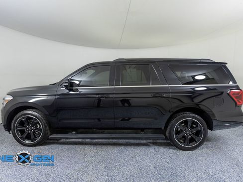Used 2024 Ford Expedition Max Limited image 4
