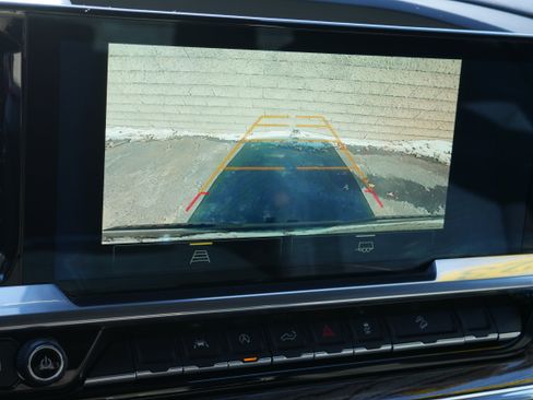 Certified 2023 Chevrolet Silverado 1500 LT Trail Boss image 18