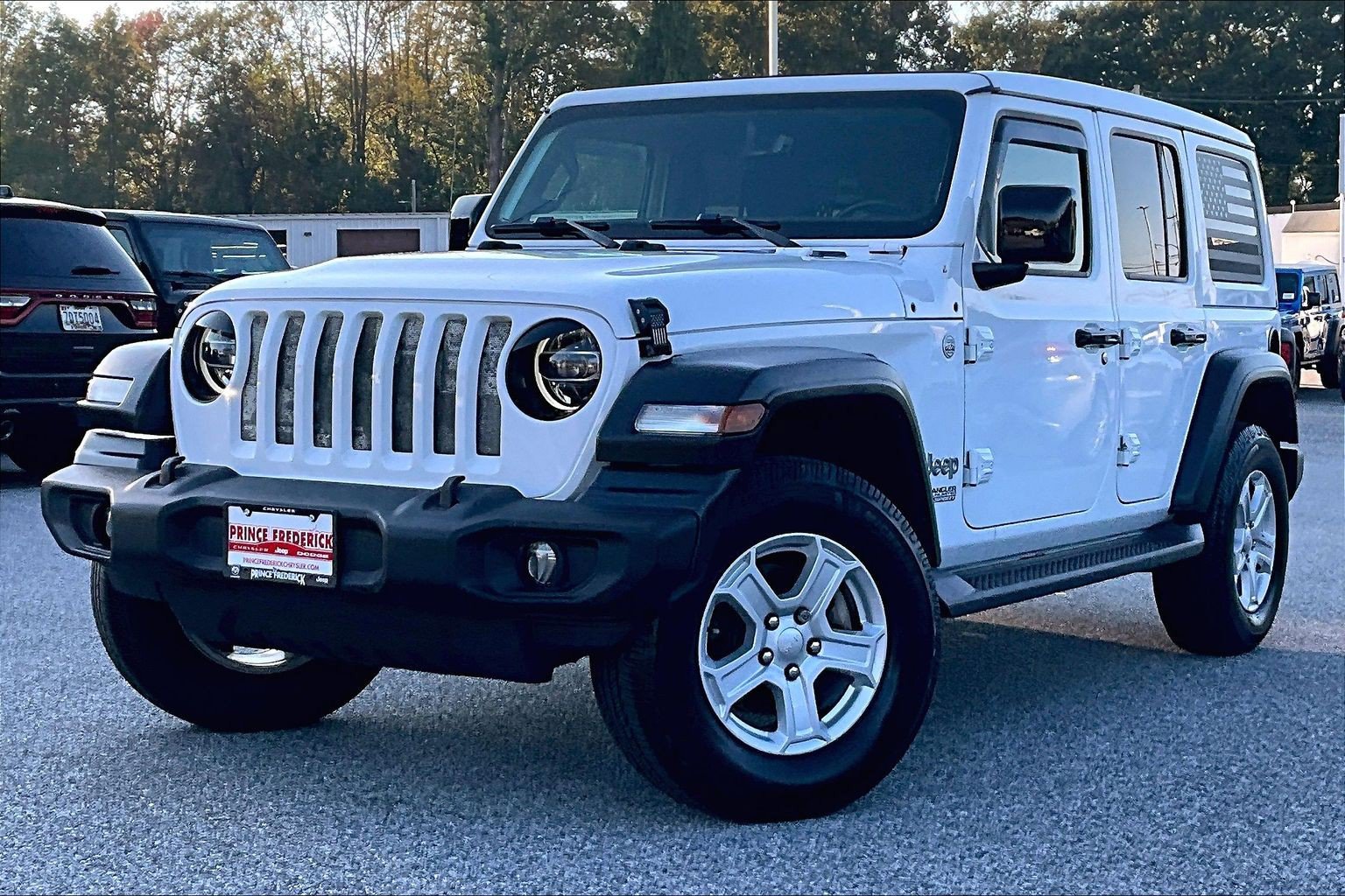 Used 2020 Jeep Wrangler Unlimited Sport S w/ Sun And Sound Package AWD/4WD image 3