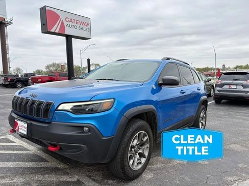 Used 2021 Jeep Cherokee Trailhawk w/ Comfort/Convenience Group image 1