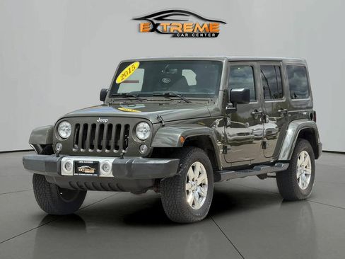 Used 2015 Jeep Wrangler Unlimited Sahara w/ Connectivity Group AWD/4WD image 1