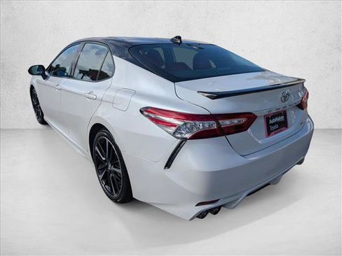 Certified 2020 Toyota Camry XSE FWD image 8