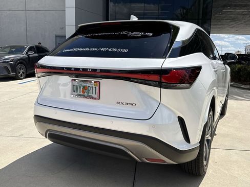 Used 2025 Lexus RX 350 FWD w/ Technology Package image 11