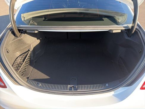 Used 2018 Mercedes-Benz C 300 4MATIC Sedan image 19