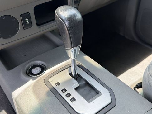 Used 2020 Nissan Frontier SV RWD image 16