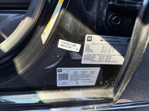 Used 2023 Chevrolet Silverado 1500 LT w/ Protection Package image 15