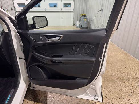 Used 2015 Ford Edge Sport w/ Equipment Group 401A AWD/4WD image 22