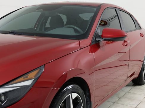 Used 2023 Hyundai Elantra SEL w/ Convenience Package image 44