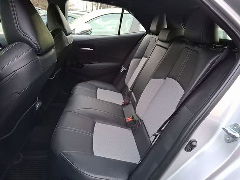 Used 2025 Toyota Corolla XSE image 8