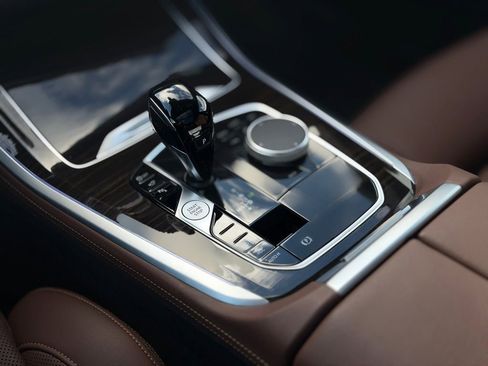 Certified 2023 BMW X5 xDrive40i image 17