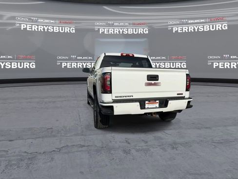Used 2018 GMC Sierra 1500 SLT w/ All Terrain Package AWD/4WD image 6