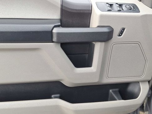 Used 2018 Ford F150 XL w/ Equipment Group 101A Mid image 13