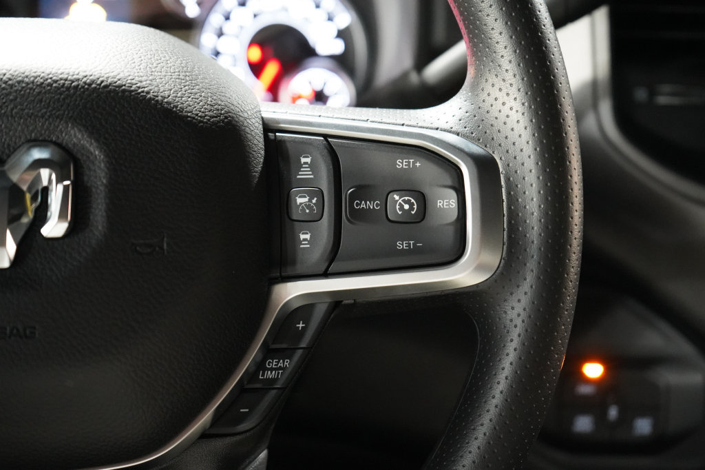 New 2027 RAM 3500 Tradesman AWD/4WD image 15