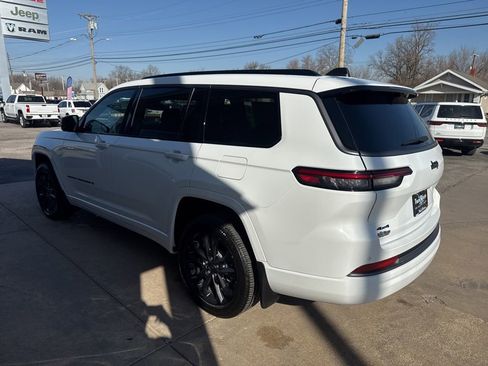 New 2026 Jeep Grand Cherokee L Limited AWD/4WD image 5