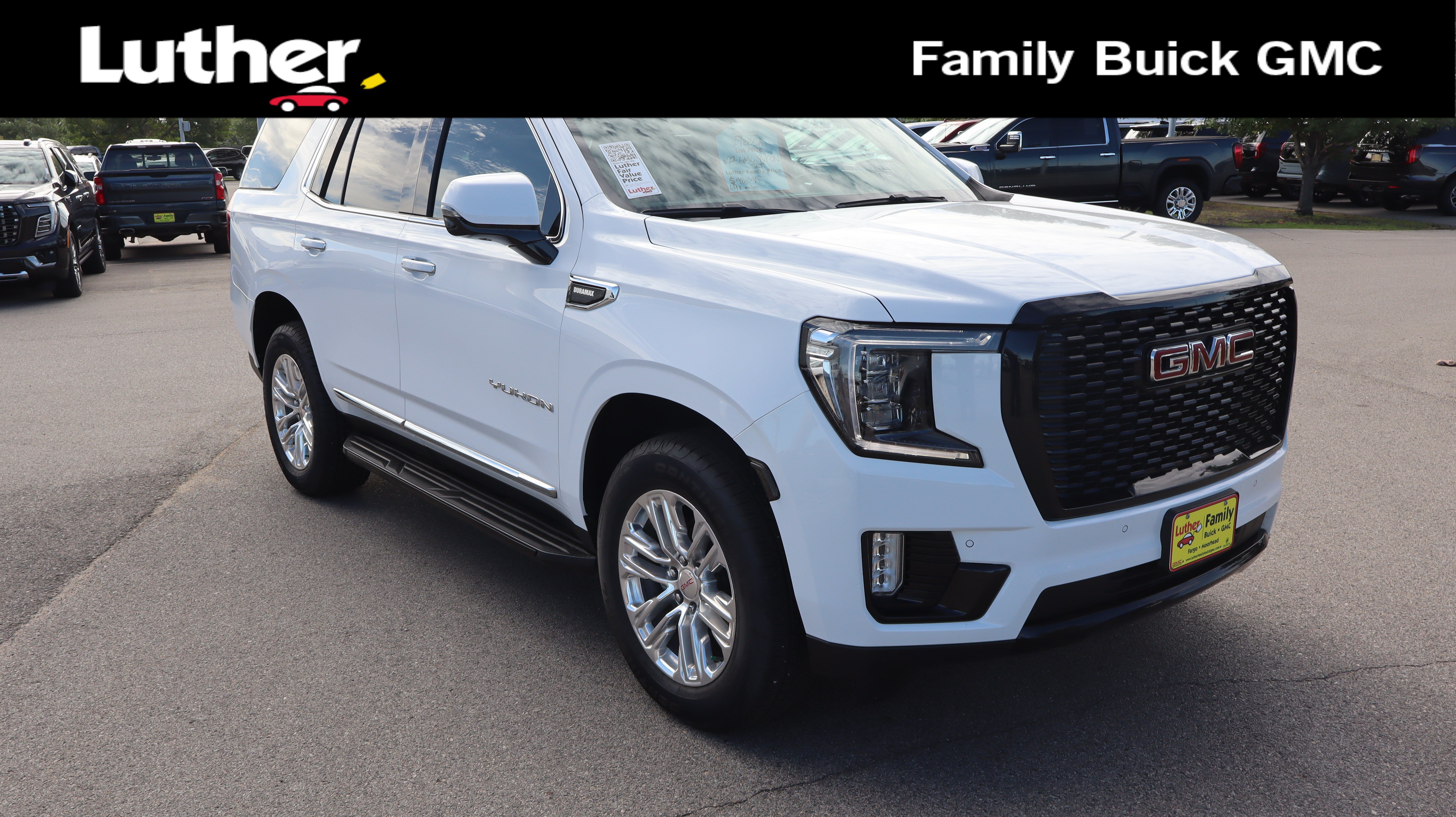Used 2022 GMC Yukon SLT w/ SLT Luxury Package AWD/4WD image 1