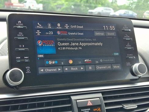 Used 2018 Honda Accord EX image 17
