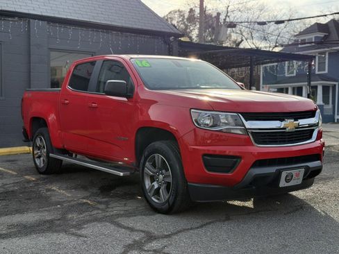 Used 2016 Chevrolet Colorado LT image 3