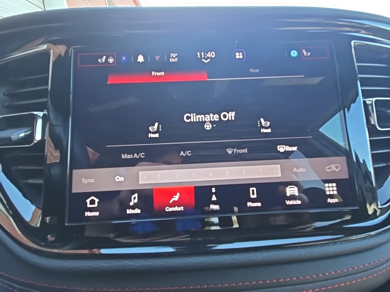 Used 2025 Dodge Durango GT w/ Trailer Tow Group IV AWD/4WD image 16