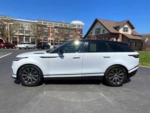 Used 2018 Land Rover Range Rover Velar R-Dynamic SE AWD/4WD image 4