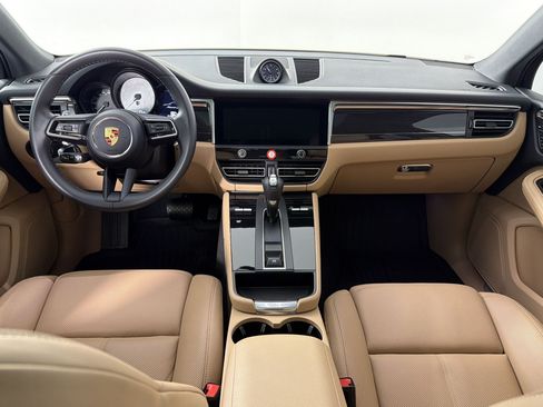 Certified 2023 Porsche Macan S AWD/4WD image 15