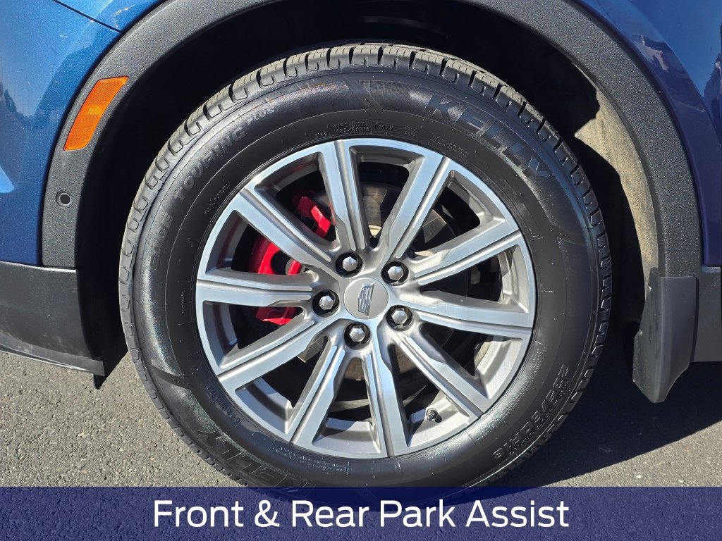 Used 2021 Cadillac XT4 Sport w/ Enhanced Visibility Package AWD/4WD image 9