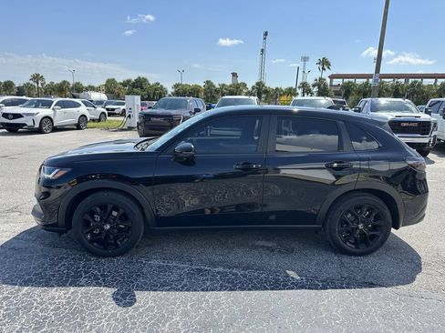 Used 2024 Honda HR-V Sport image 8