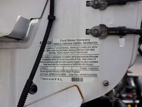 Used 2022 Ford F650 2WD Regular Cab Super Duty image 23