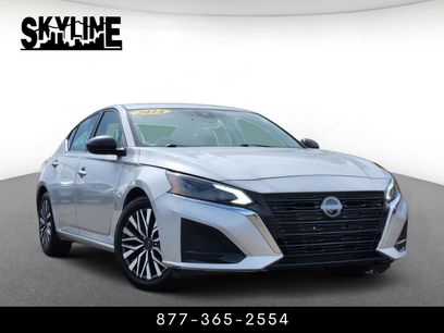 Used 2024 Nissan Altima 2.5 SV