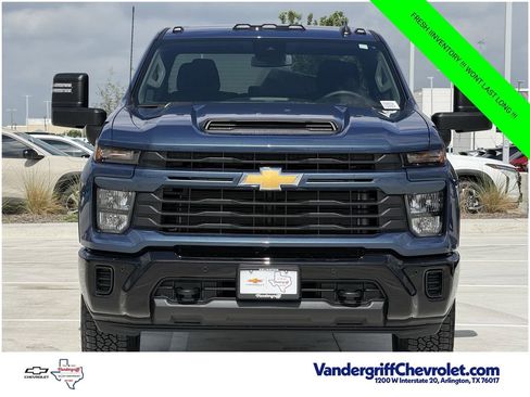 New 2026 Chevrolet Silverado 2500 Custom w/ Custom Value Package AWD/4WD image 7