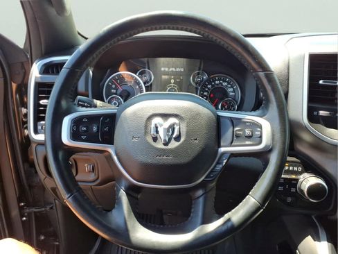 Used 2023 RAM 1500 Big Horn AWD/4WD image 17