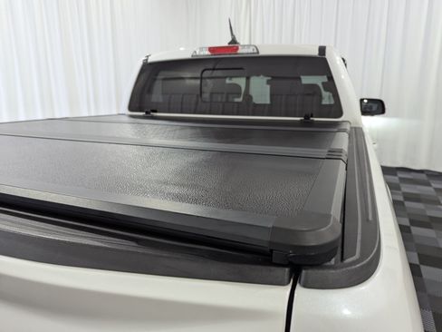 Used 2020 Ford Ranger Lariat w/ FX4 Off-Road Package AWD/4WD image 10