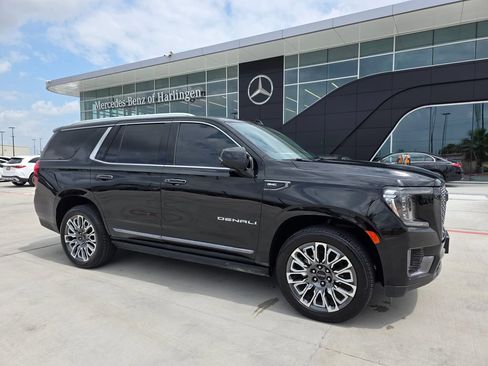 Used 2024 GMC Yukon Denali Ultimate AWD/4WD image 1