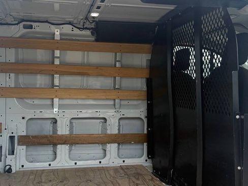 Used 2019 Ford Transit 250 130 Low Roof w/ Exterior Upgrade Package RWD image 29