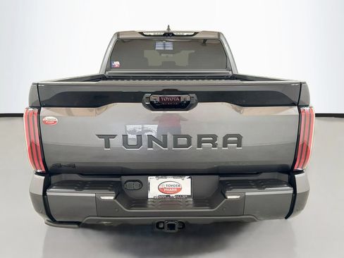 Used 2026 Toyota Tundra Platinum AWD/4WD image 6