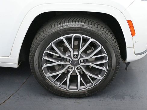 Used 2021 Jeep Grand Cherokee L Summit AWD/4WD image 38