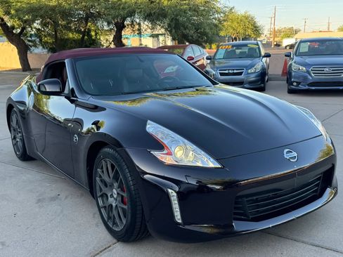 Used 2014 Nissan 370Z Touring w/ Sport Package RWD image 38