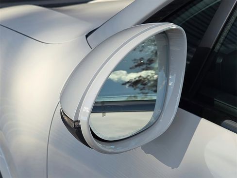 New 2026 Porsche Cayenne Coupe image 29