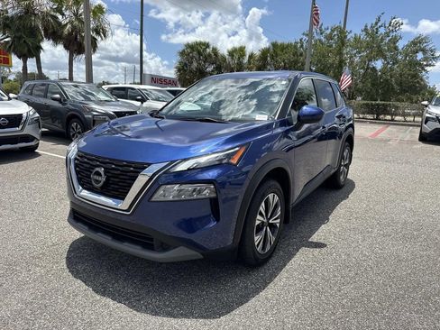 Certified 2023 Nissan Rogue SV FWD image 8